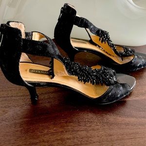 Ladies dress shoes size 9